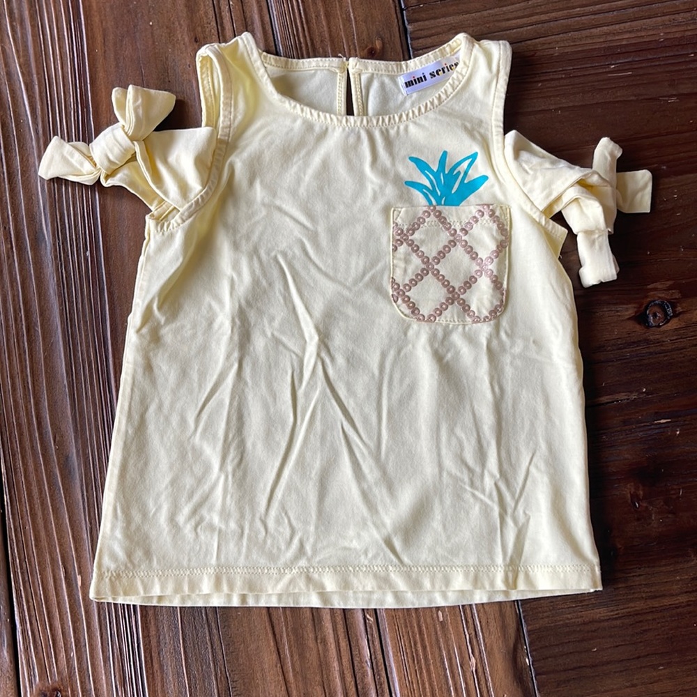 New Mini Series Yellow Shirt 3T
